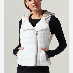 Great Condition Blanc Noir Puffer Vest